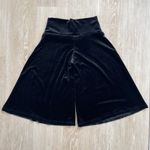 Amy Byer Vintage 90s Black Velvet Silver Glitter Waistband Wide Leg Capri Pants Photo 7