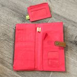 Lily bloom  Multi Cats Playful Floral Garden Snap Close Travel Wallet Photo 2