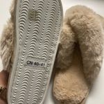 Comfortable fur sleepers Size 9 Photo 3