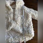 Free People  womens cream shaggy faux fur winter Jacket w hood size XS Photo 5