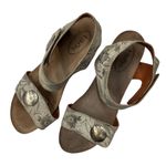 Taos Carousel 2 Floral Print Wedge Sandals Comfort Adjustable Straps Size 9 Photo 3