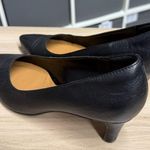 Clarks Collection by Clark’s Classic Black Leather Women's Pumps Photo 5