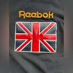 Reebok Vintage 80/90s Reebox UK leather logo flag black t-shirt, size large Photo 2