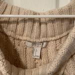 Forever 21 Sweater Photo 1