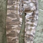 Love me by reflex joggers  Photo 0