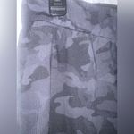 Lululemon On The Fly Pants Size 12 Incognito Camo Multi Grey size 12 Photo 6