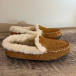 Clarks Mandy Brown Suede Leather Slippers Women’s Sz 9M Faux Fur Indoor/Outdoor Photo 1