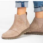 Sorel  Harlow Chelsea Boot in Ash Photo 0