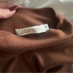 Amazon Tan Casual T-Shirt Photo 5