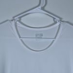 32 Degrees Heat TWO - 32 Degree Cool White Athletic Shirts Size Medium EUC #DS-1692 Photo 1