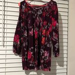 Roz & Ali  Floral Top Photo 0