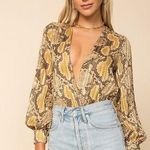 superdown Revolve Aliza Snakeskin Pattern Bodysuit Sheer Long Sleeve XS Photo 0