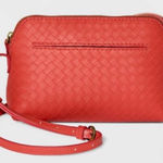 Universal Threads Beautiful Woven Crossbody Bag NWT Photo 0