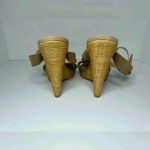 Stuart Weitzman  Women’s Belfor‎ Flower Wedges Sandals Size 8.5 Photo 4