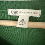 Cato  Kelly Green Ribbed Knit V-Neck Trumpet Lace Cuffs Elegant Classy Sweater XL Photo 3