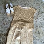 Dressy gold sequined top 🌟🌟🌟 Size L Photo 5