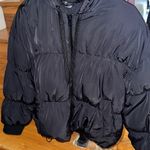 H&M Black Puffer Jacket. Oversize Photo 0