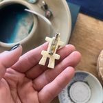 Inukshuk Figurine brooch Photo 2