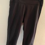 Lululemon Black Cropped  Leggings Photo 2