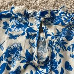 NWOT Floral Blue and White Women's Top Size M Photo 7