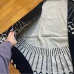 Madison 88 Knit Shawl, Wrap Women’s One Size Black & Gray Poncho Cardigan Photo 3