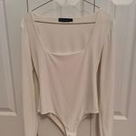 Pretty Little Thing Square Neck Body Suit Photo 0
