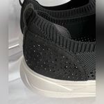 Bzees , Timeless Bright Slip-ons, Black, Women’s 9.5, NIB Photo 3