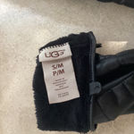 UGG 🩵🩵 QUILTED LINED GLOVES SIDE ZIP CLOSURE W/BLACK LEATHER PALMS WOMENS S/M Photo 4