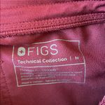 FIGS  Zamora Jogger Scrub Pants Burgundy Women’s Medium Medical Uniform Photo 3