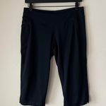 Patagonia Black Cropped Capri Leggings Photo 1