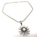 Sterling Silver Daisy pendant necklace, 34.8g Photo 5