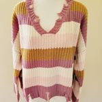 Wonderly  chewed hem striped swer size large Photo 1