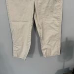 Talbots Perfect Skimmer Cropped Pants Cream Women’s Size 6 Petite Spandex Blend Photo 1