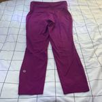 Lululemon  Base Pace HR Leggings 25” Size 6 in a pretty magenta/purple Photo 3