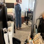 Abercrombie & Fitch Abercrombie 90s Relaxed High-Rise Jeans Photo 3