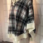 Talbots  Multicolor Plaid Lapel Collar Knit Poncho Sweater Size Small Photo 2