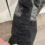 Kyodan Cropped Grey and Black Leggings Photo 3