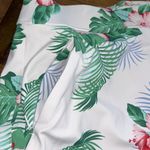 Tommy Bahama Woman’s  Aubrey Island Zone White Hibiscus Golf Skort Size Large Photo 5