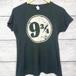 Tultex Harry Potter 9¾ Platform Hogwarts Wizard Graphic T-Shirt Women’s Size Large Photo 0