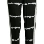 secret treasures NWT Women’s Small Straight-Leg Relaxed Fit Jogger Pants Photo 0