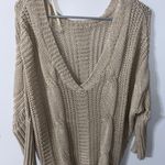 laura's boutique Knit Sweater Photo 0