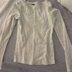 Universal Threads target long sleeve  Photo 0