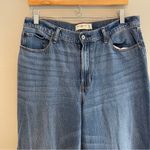 Abercrombie & Fitch Dark Wash Wide Leg High Rise Cropped Jeans Size 31 Photo 1