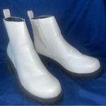 Qupid  Renley Y2K Chunky Heel Booties size 10 White Faux Leather Ankle Boot Shoes Photo 9