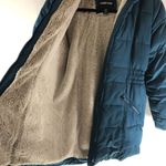 Lands' End Womens Quilted Jacket Faux Fur Lined Zip Pockets Cinch Waist Blue M Photo 1