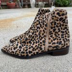 Sole Society NWOT  CADYNA Suede Pointed Toe Stacked Heel Ankle Bootie size 7 Photo 2