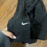 Nike  Black Sportswear Essential 7/8 Mid Rise Leggings Size XS Photo 3