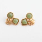 Tory Burch NWOT  Roxanne Cluster Stud Earring Mint Photo 1