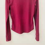 Madewell  Ribbed Long Sleeve Turtle Neck Top Maroon Sz Medium Photo 8