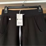 FIGS  NWT Zamora 2.0 Joggers Pants Black Photo 4